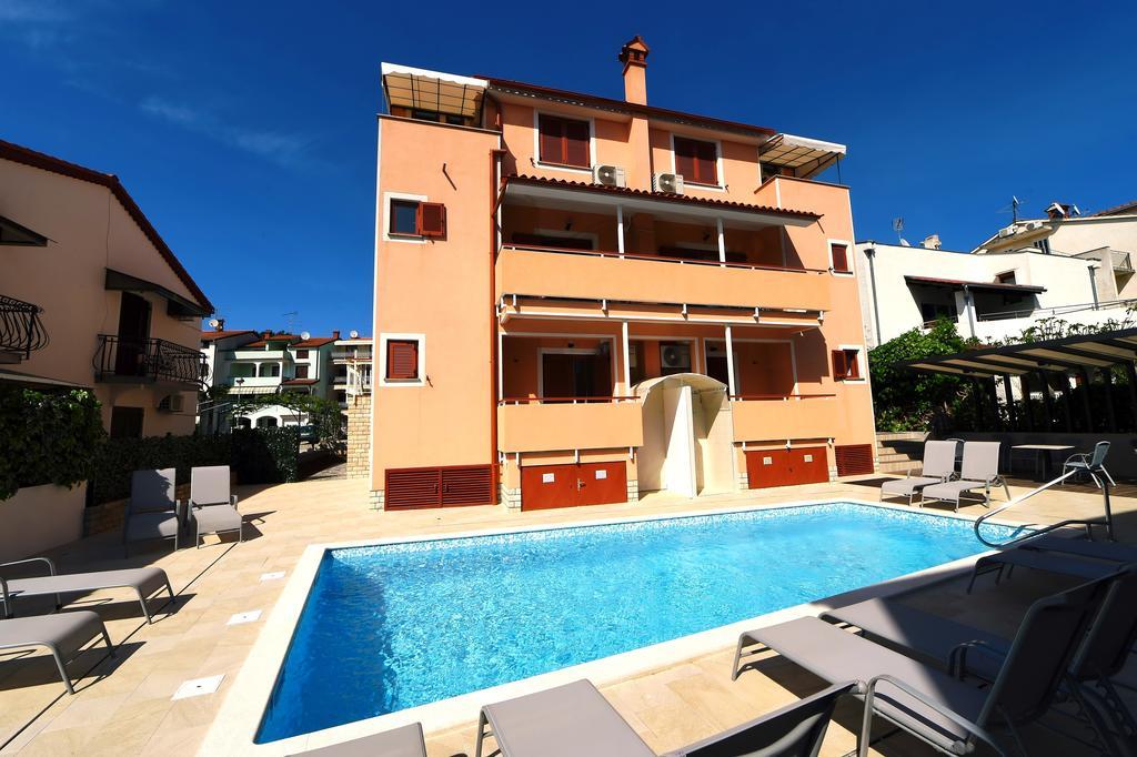 Apartments Zdjelar Poreč Exterior foto